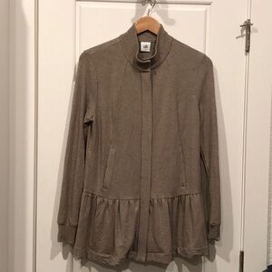 CAbi Weekend Topper 3543 size Small